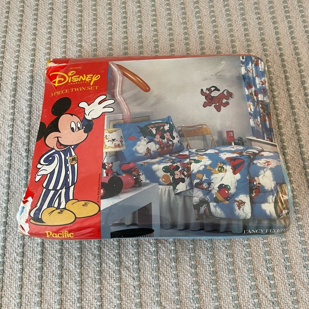New - Vintage Disney Mickey Mouse Twin Sheet Set - Bedding - Minnie - Donald